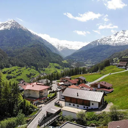 Alpin-7 By Interhome Daire Sölden